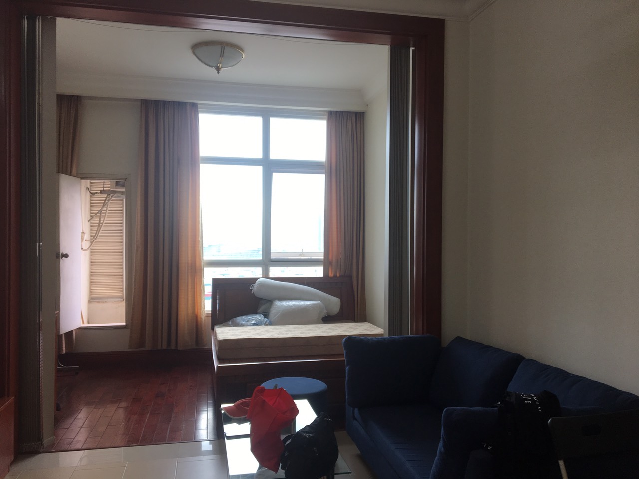 Cho Thuê Căn Hộ Studio The Garden Mễ Trì - Mỹ Đình.42m2.Full .9tr/1 tháng